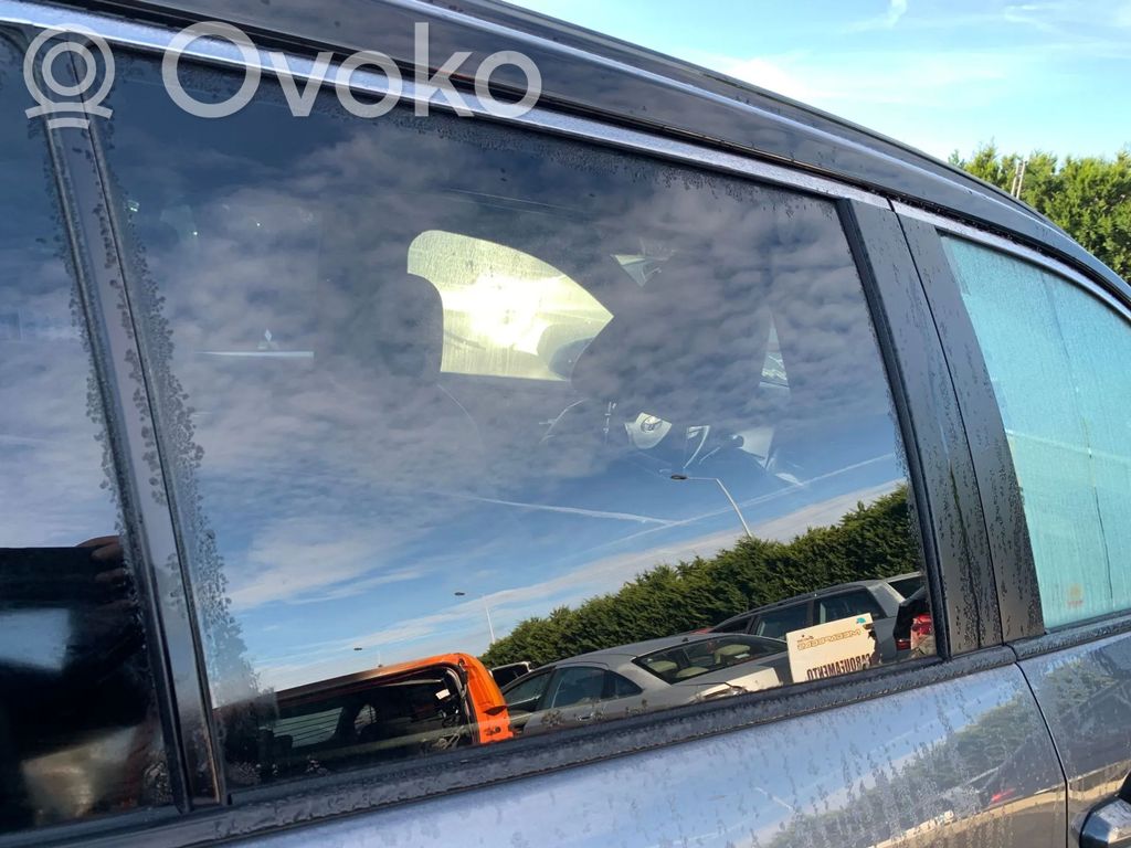 Toyota RAV 4 (XA50) Vetro del finestrino della portiera posteriore