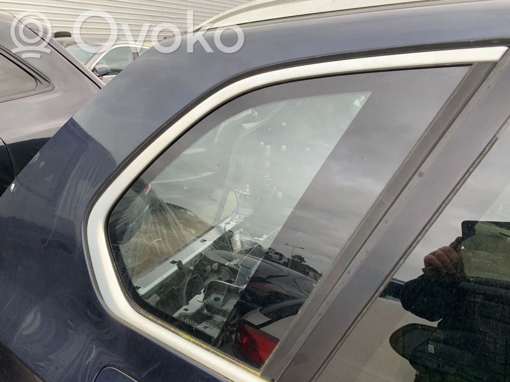 BMW X5M E70 Rear side window 