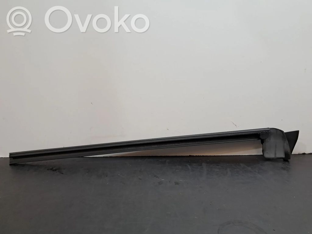 Moldura del vidrio de la puerta   150006300F