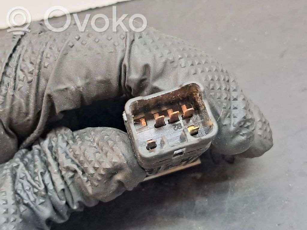 Windscreen/window heater switch   9725922000
