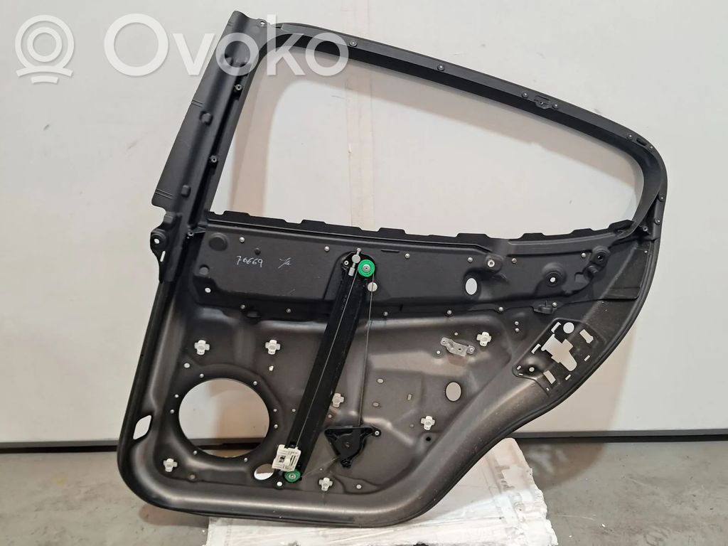 Porsche Panamera (970) Macara geam spate fără motor 