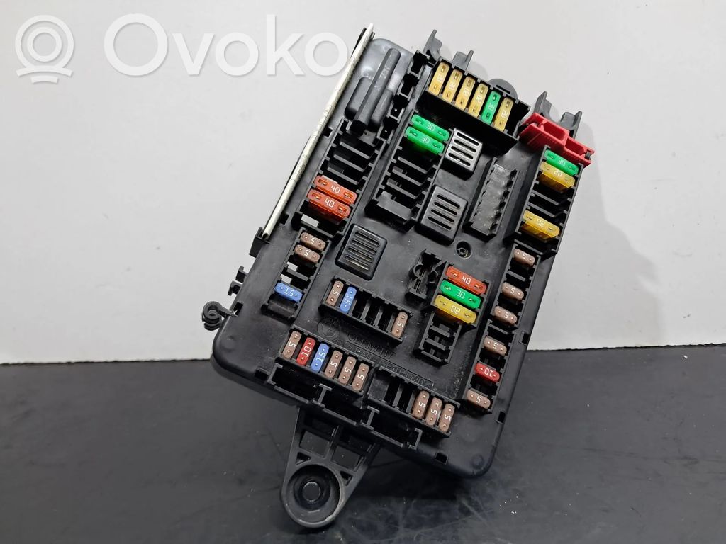 BMW 1 F20 F21 Unidad de control SAM 