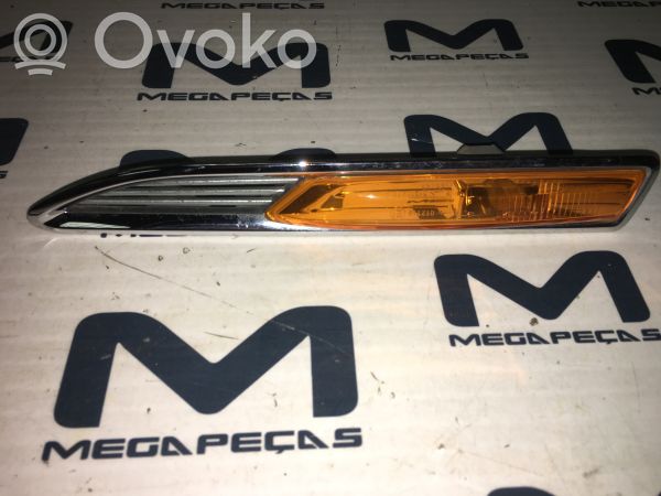 Blinker vorne Stoßstange   7S7113K354AF