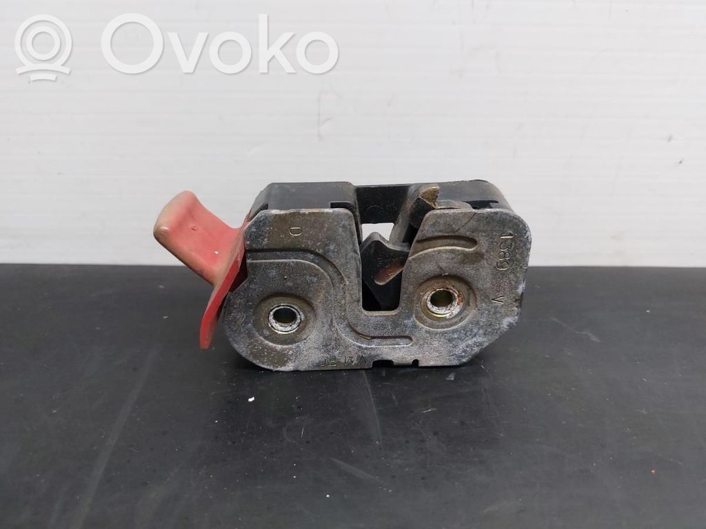 Tailgate exterior lock   1389V