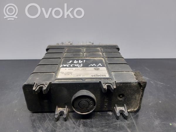 Volkswagen PASSAT B4 Engine control unit/module 