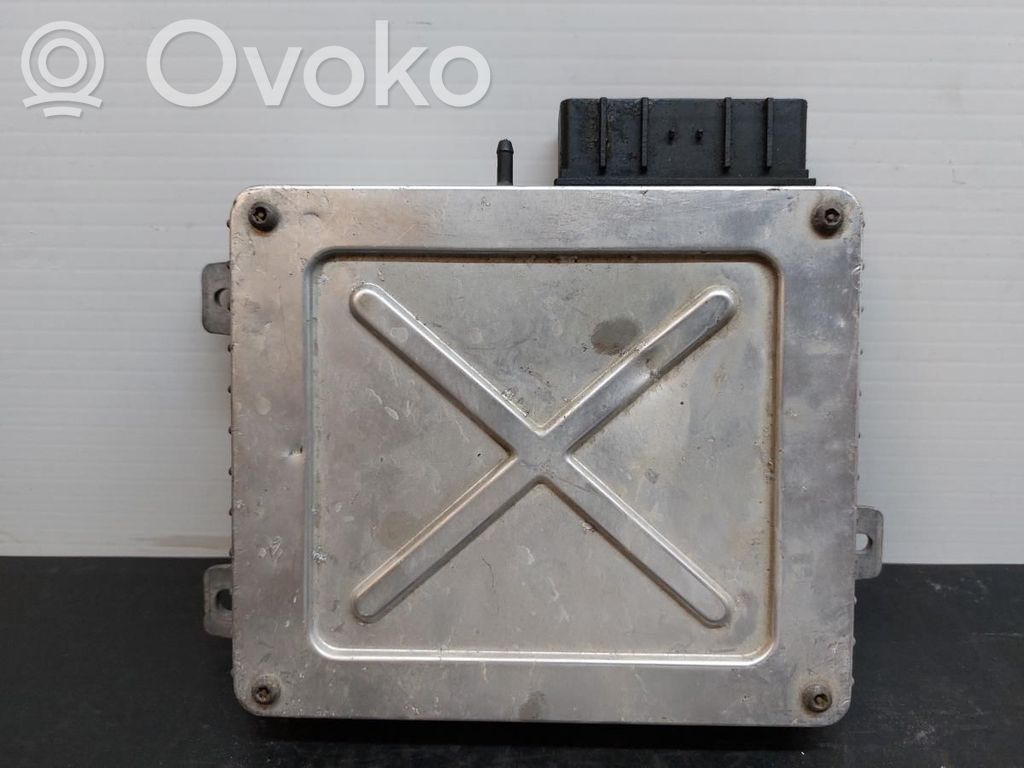 Moottorin ohjainlaite/moduuli   MKC104022,GE