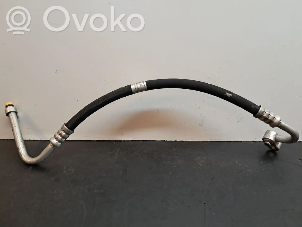 Ilmastointilaitteen putki (A/C)   A2078303015
