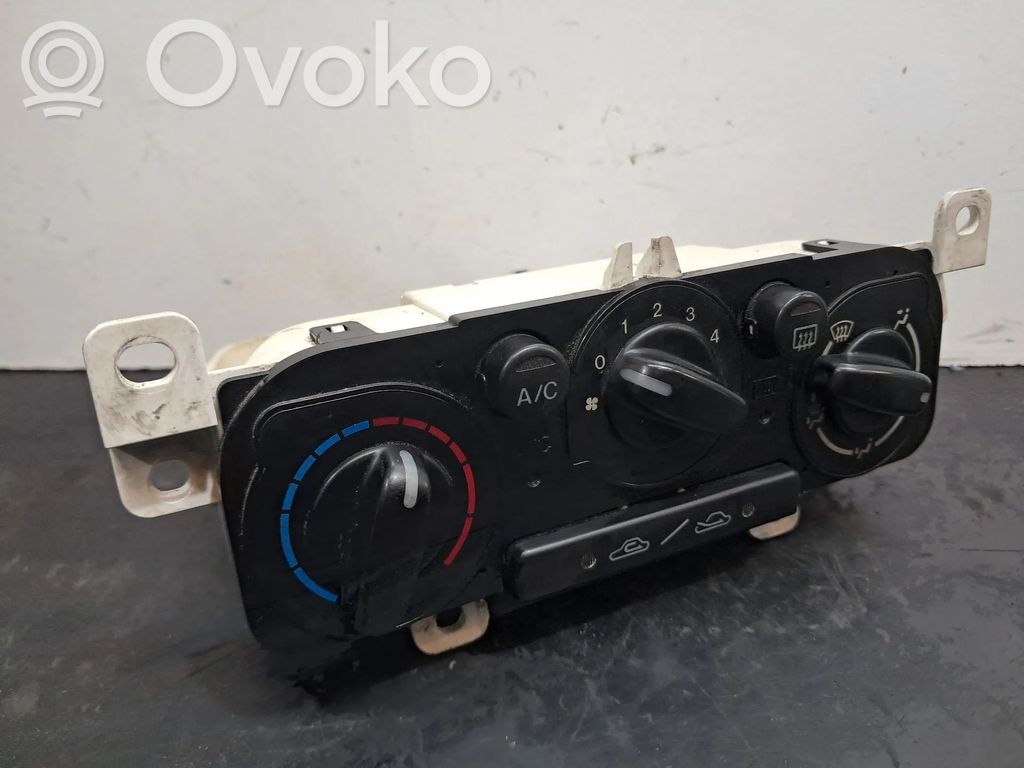 Mazda 323 Climate control unit 