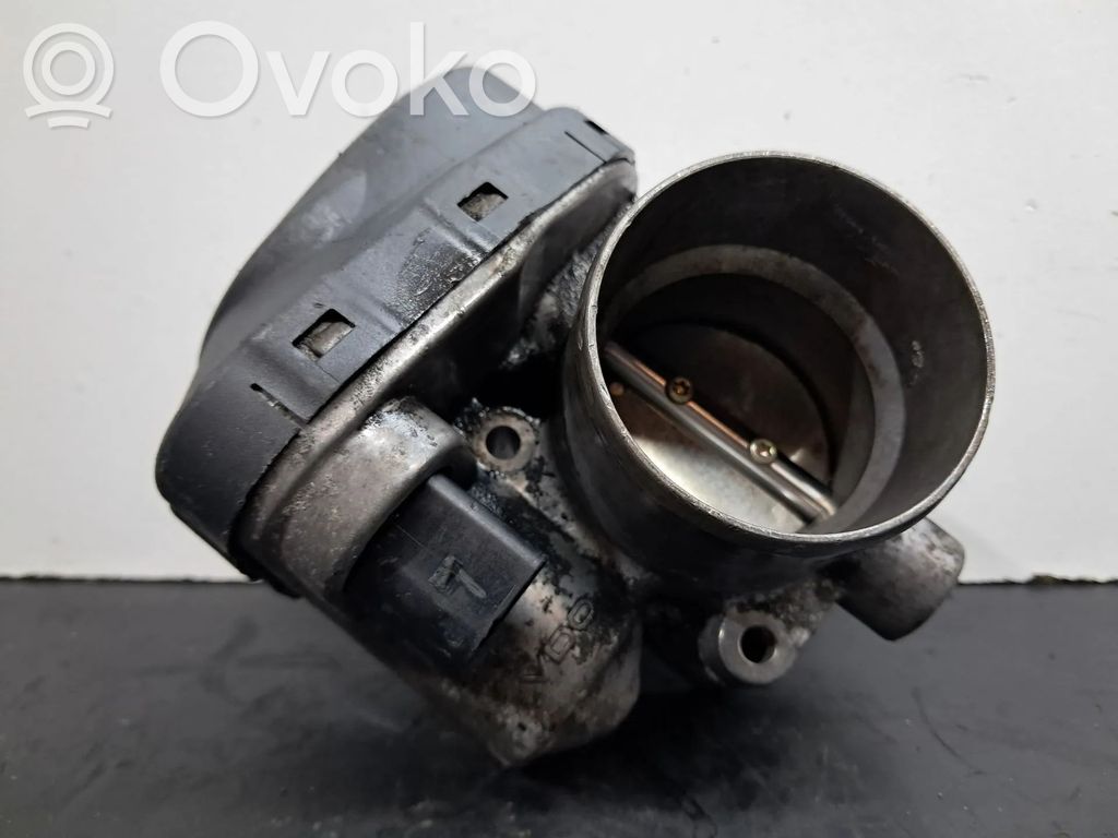 Volkswagen Golf IV Przepustnica elektryczna 