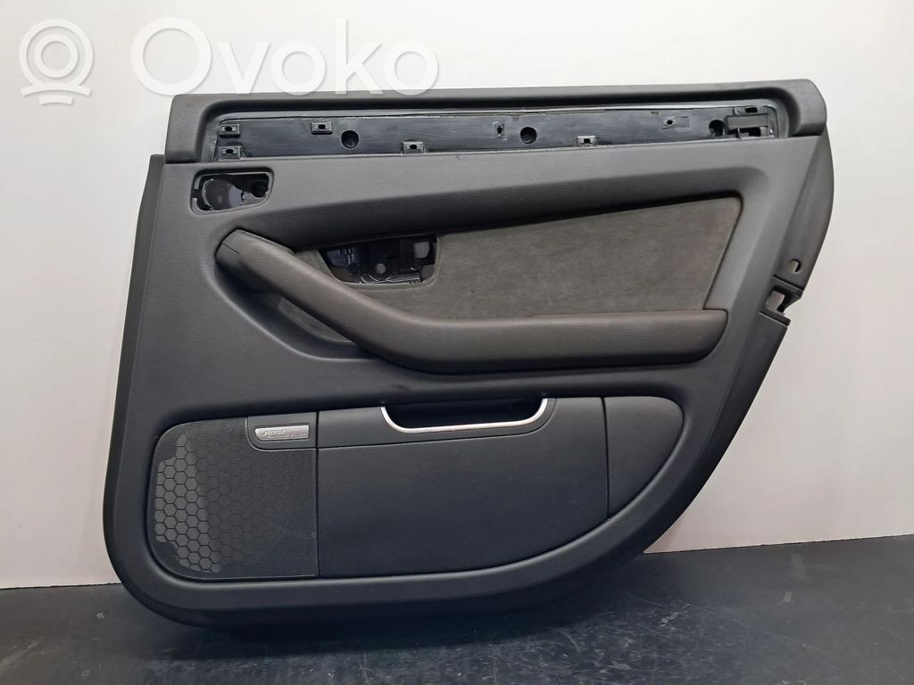 Audi A8 S8 D3 4E Apšuvums aizmugurējām durvīm 