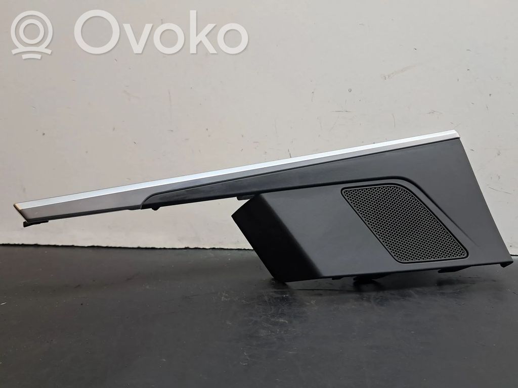 Audi RS4 B9 Listón embellecedor de la puerta delantera (moldura) 