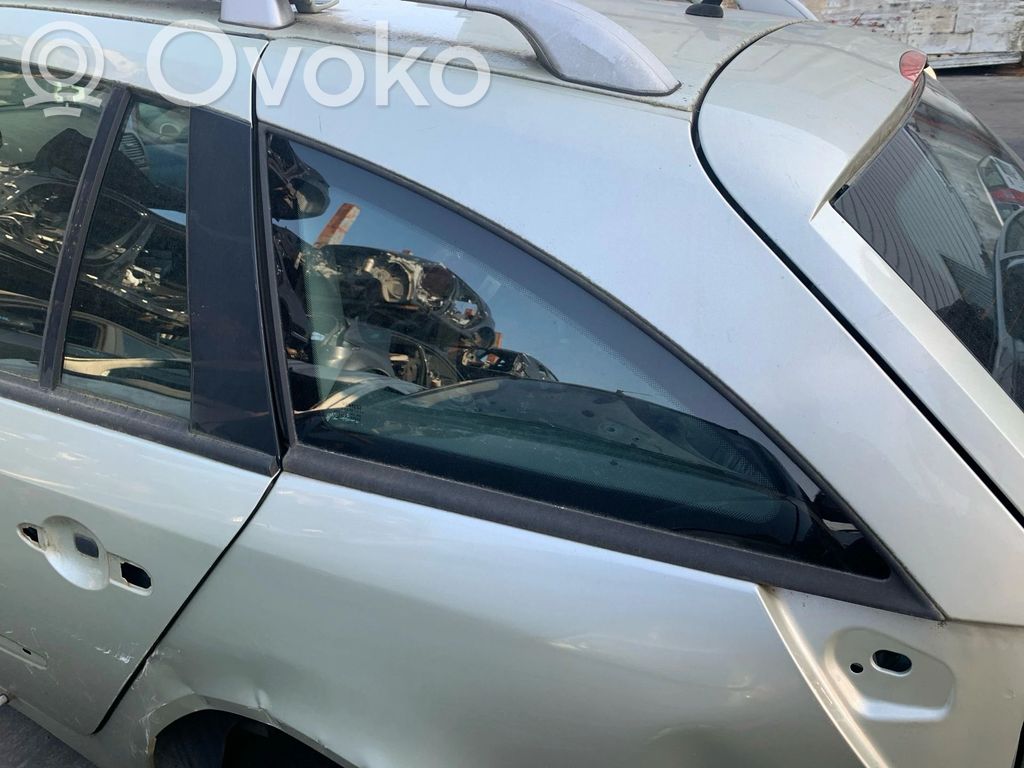 Renault Laguna II Geam lateral spate 