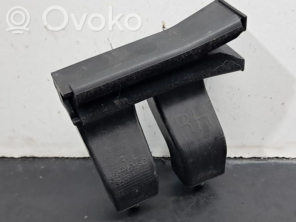 KIA Ceed Sliding door upper roller guide/hinge 