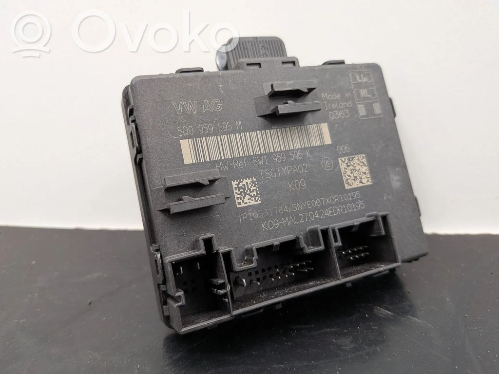 Unité de commande module de porte   5Q0959595M
