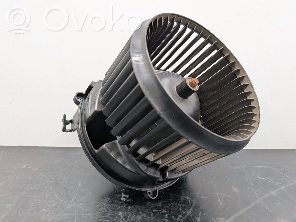 Ventilator aerotermă   64119297752,9297752