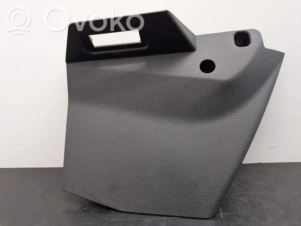 BMW 2 F46 Altra parte interiore 