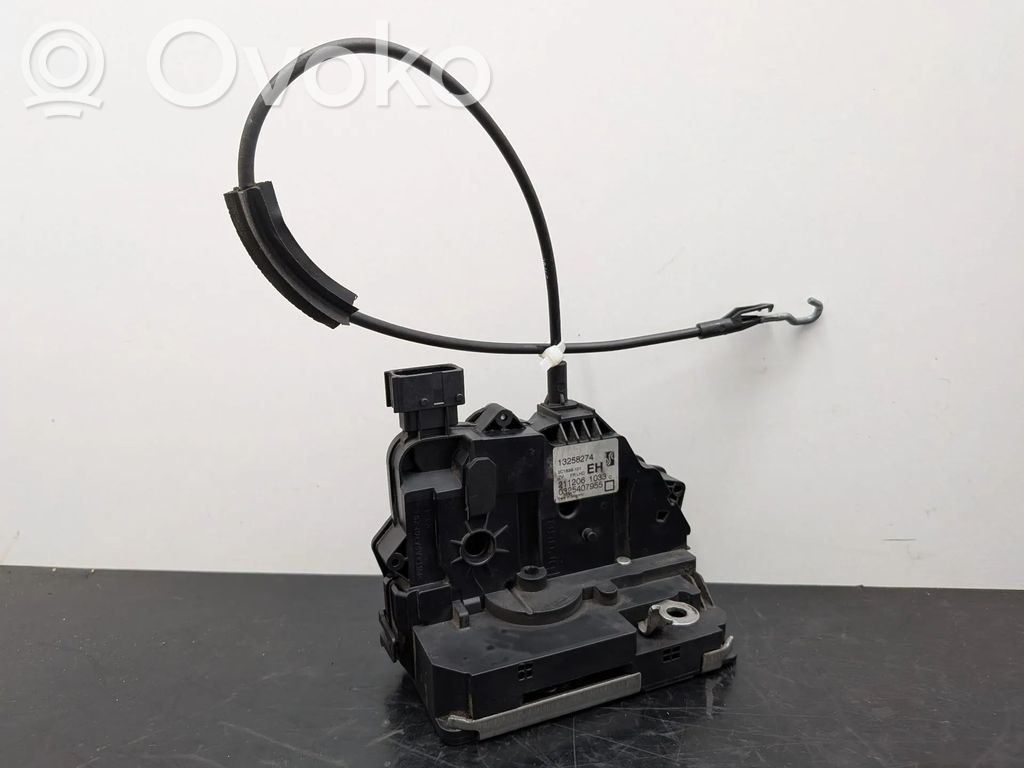 Opel Corsa D Serrure de porte avant 