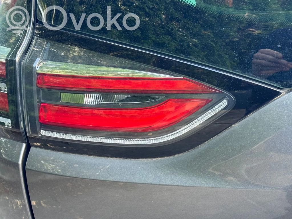 Tailgate rear/tail lights   265550227R,265550227R