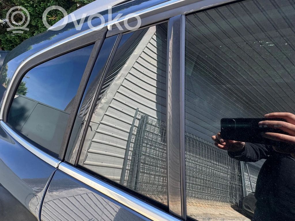 Rear side window   822200005R