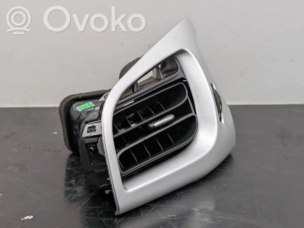 Centrinės oro grotelės   8265KY,8244E0,96857498ZD