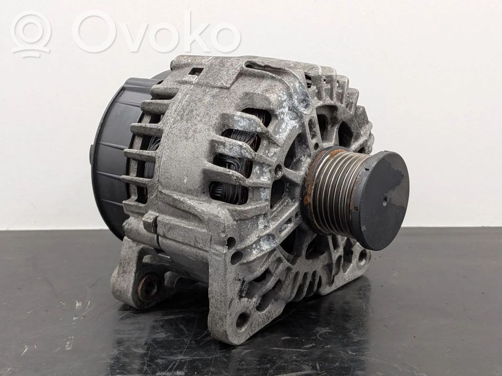 Renault Trafic II (X83) Generator/alternator 