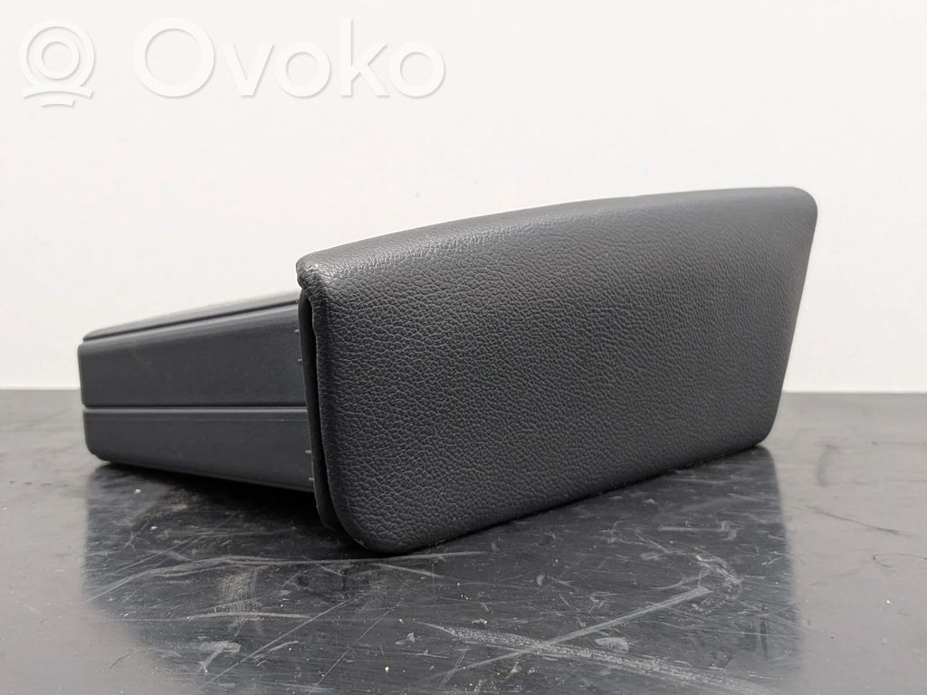 Renault Koleos I Handschuhfach 