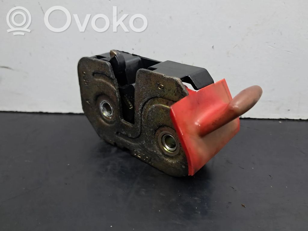 Smart ForTwo I Spynelė galinio dangčio (išorėje) 