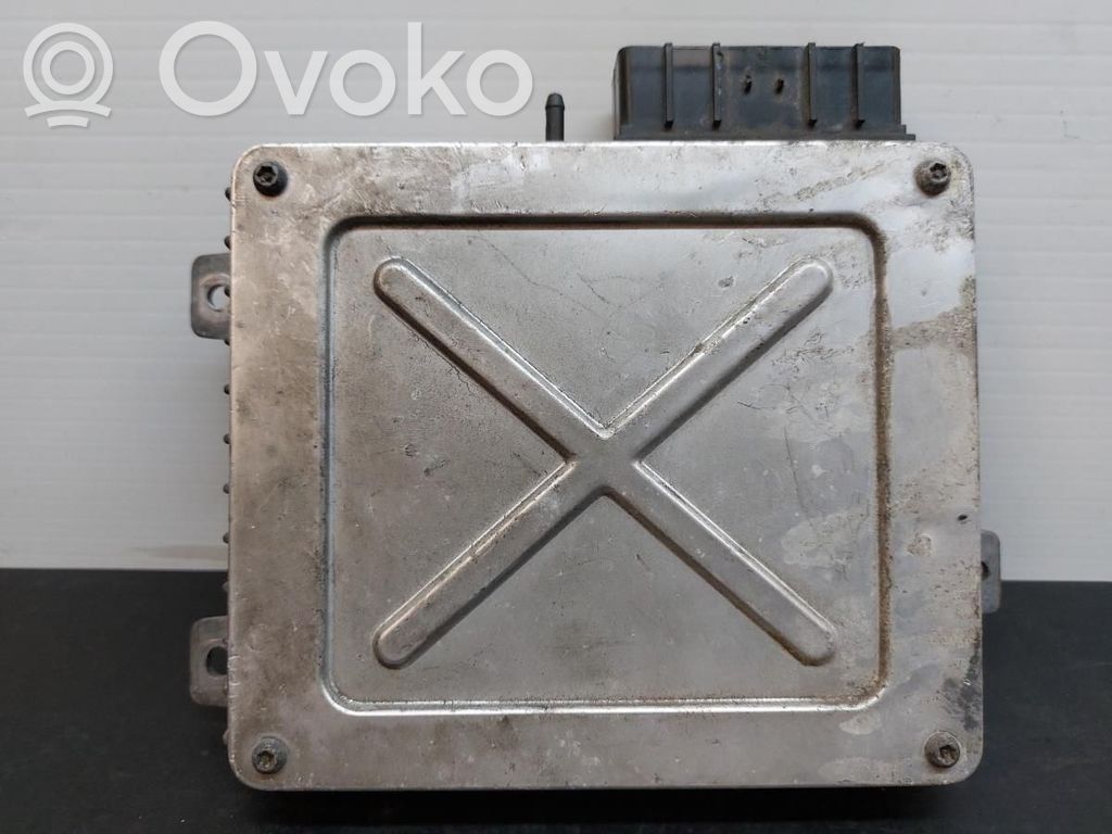 Unidad de control/módulo del motor   MKC104032,GF1188