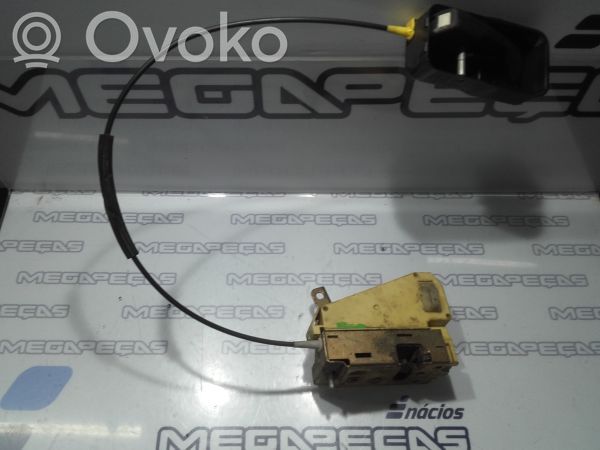Ford Escort Takaoven lukko 