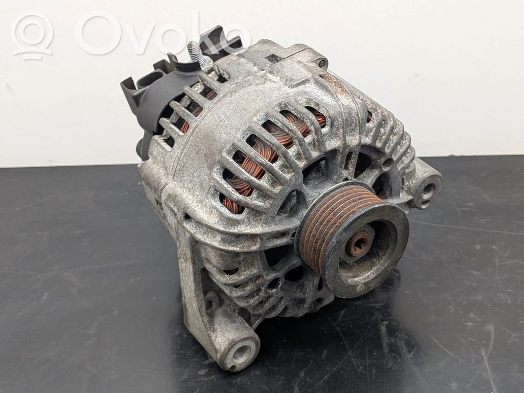 BMW 3 E90 E91 Generator/alternator 