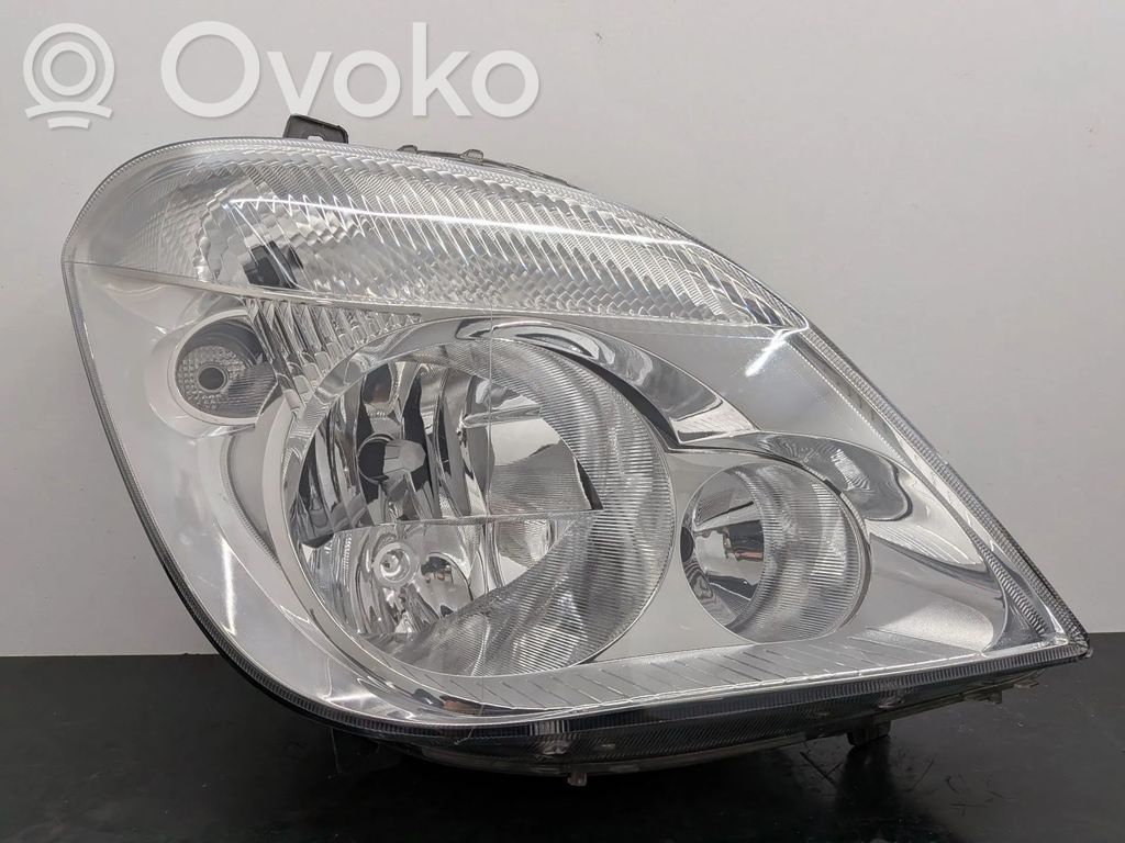 Mercedes-Benz Sprinter W906 Faro/fanale