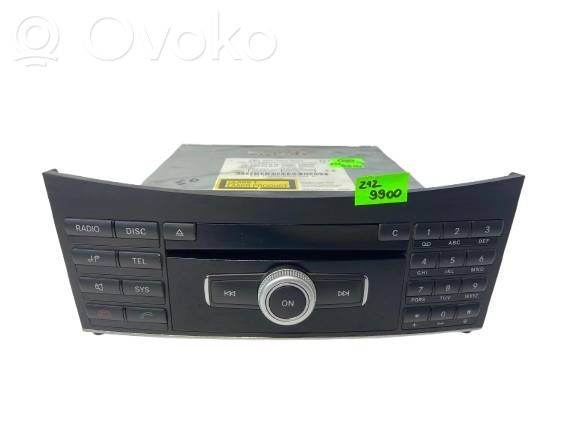Mercedes-Benz E W212 Unità principale autoradio/CD/DVD/GPS 