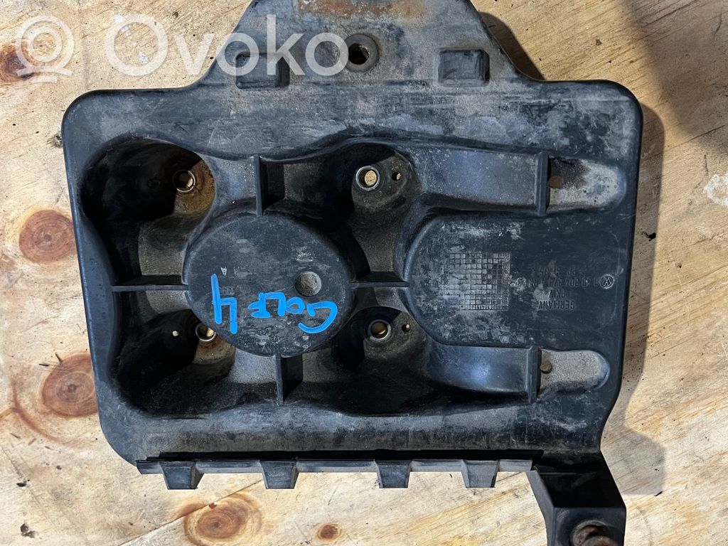 Volkswagen Golf IV Battery box tray 
