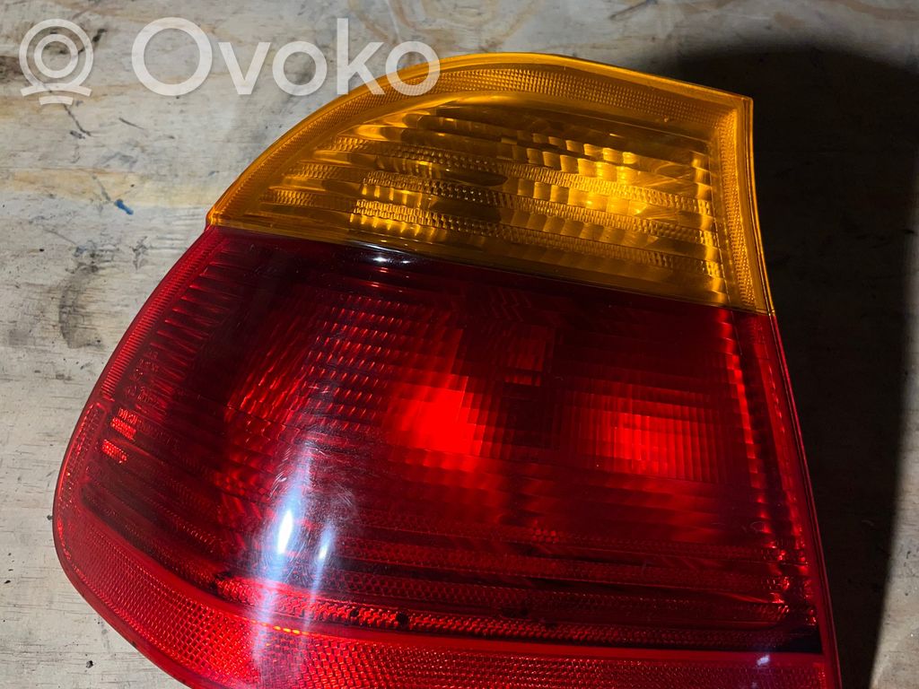 Rear/tail lights   8364921,093403