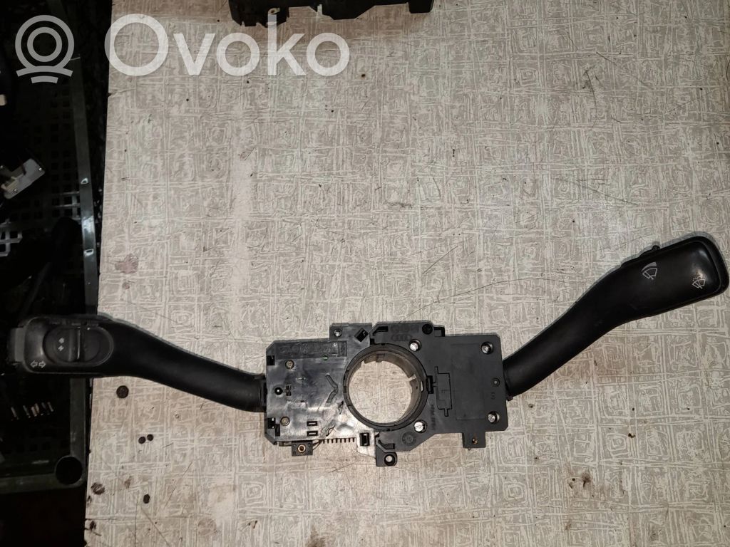 Volkswagen PASSAT B5 Bloc semnalizator și ștergător parbriz 