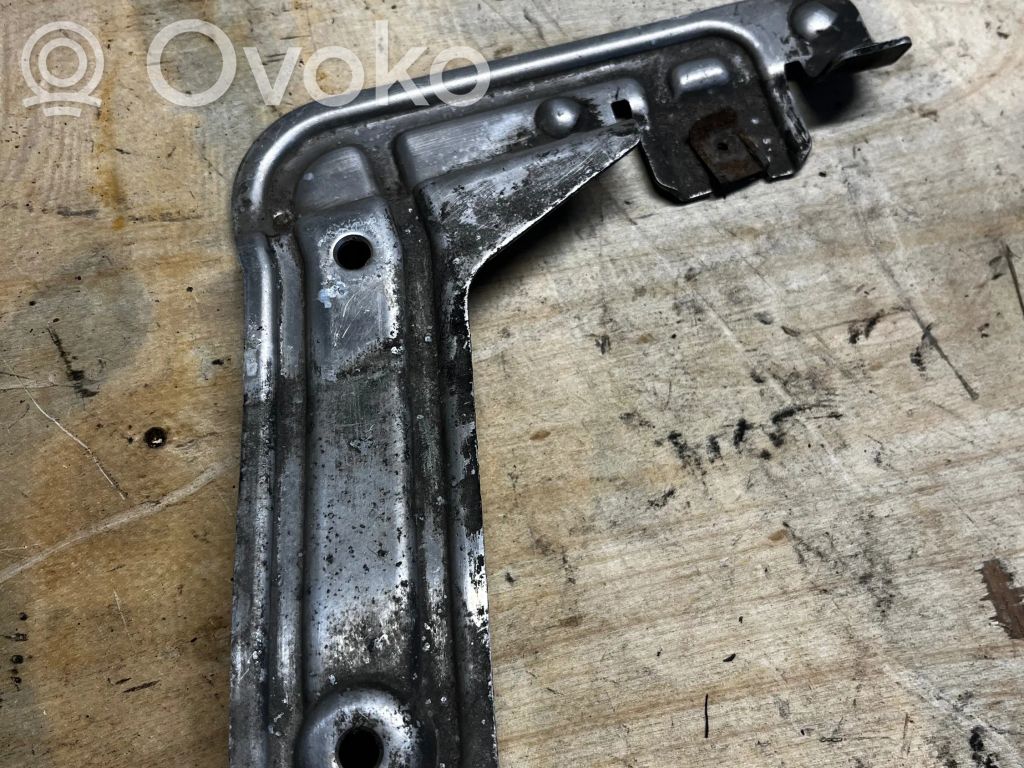 BMW 5 E60 E61 Altra parte sotto la carrozzeria 