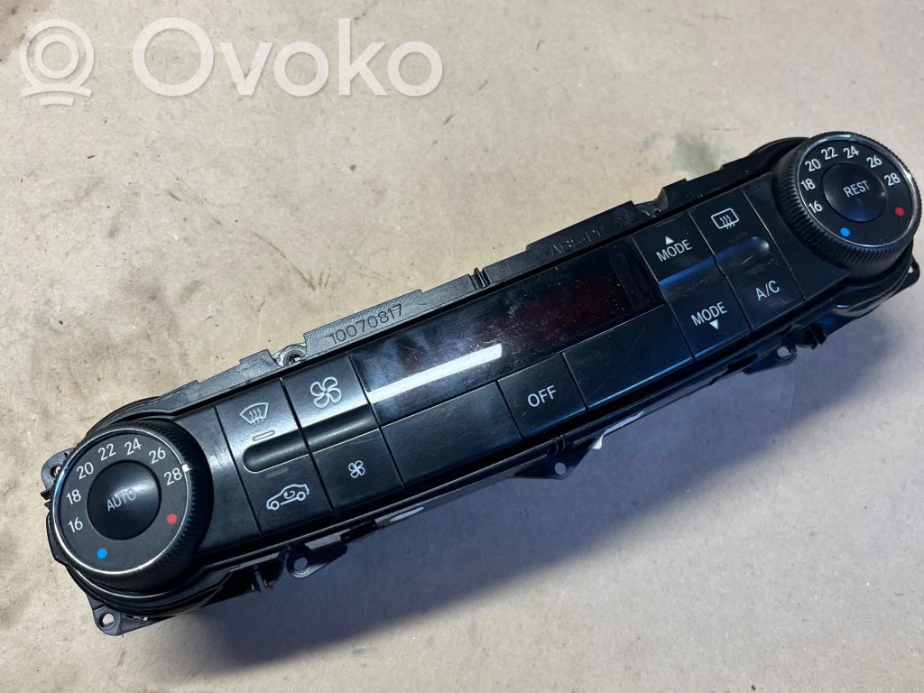 Mercedes-Benz E W211 Climate control unit 