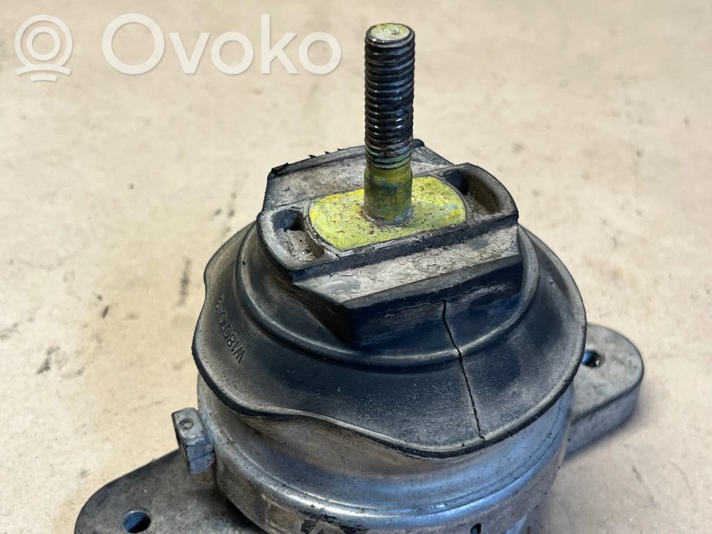 Engine mount bracket   4E0399151,2603N01