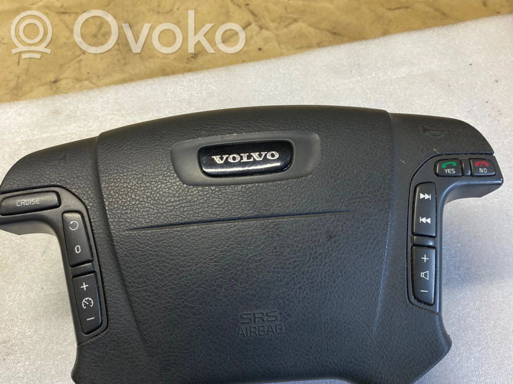 Volvo V70 Vairo oro pagalvė 