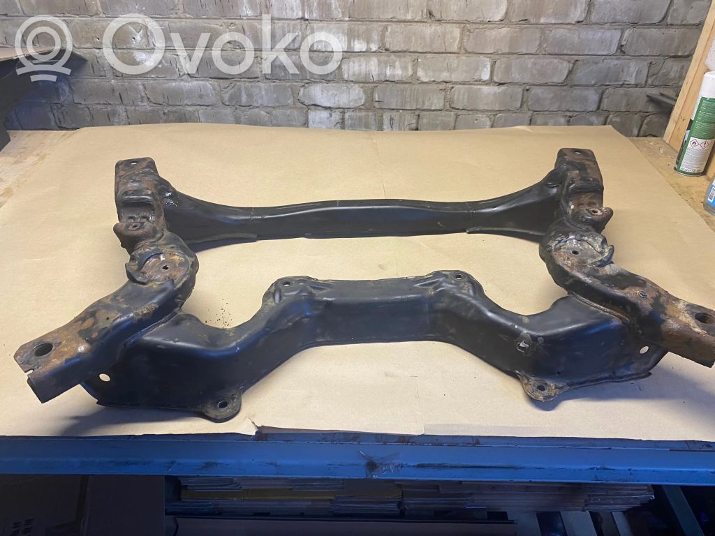 Mercedes-Benz E W211 Front axle beam 