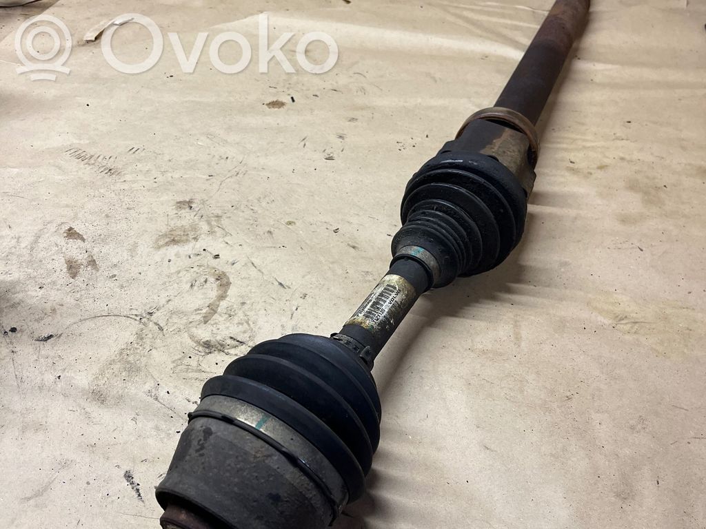 Volvo V40 Front driveshaft 