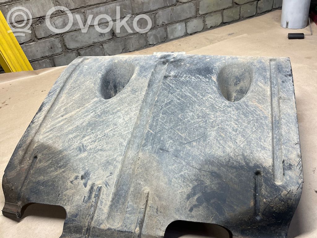 Ford Focus Rear underbody cover/under tray 
