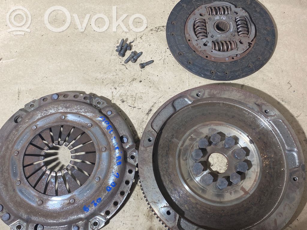 Opel Zafira A Kit d'embrayage 