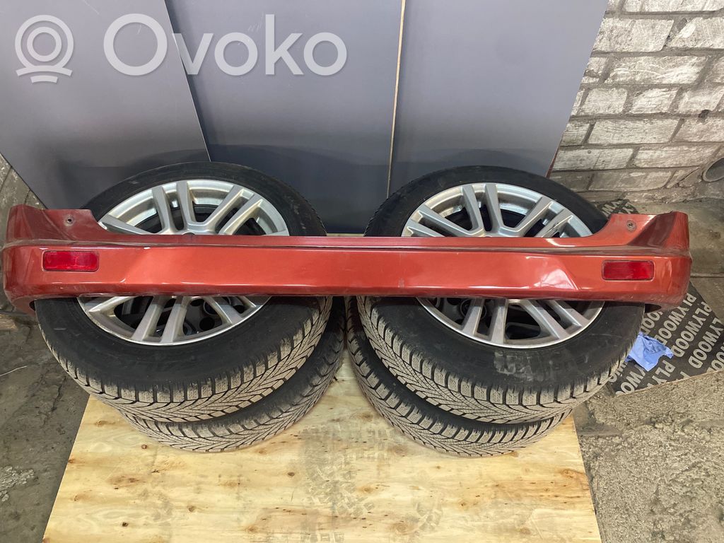 Ford Turneo Courier Parachoques 