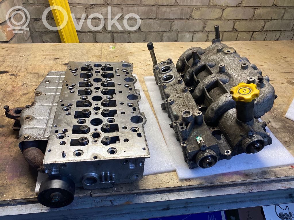Chrysler Voyager Engine head 
