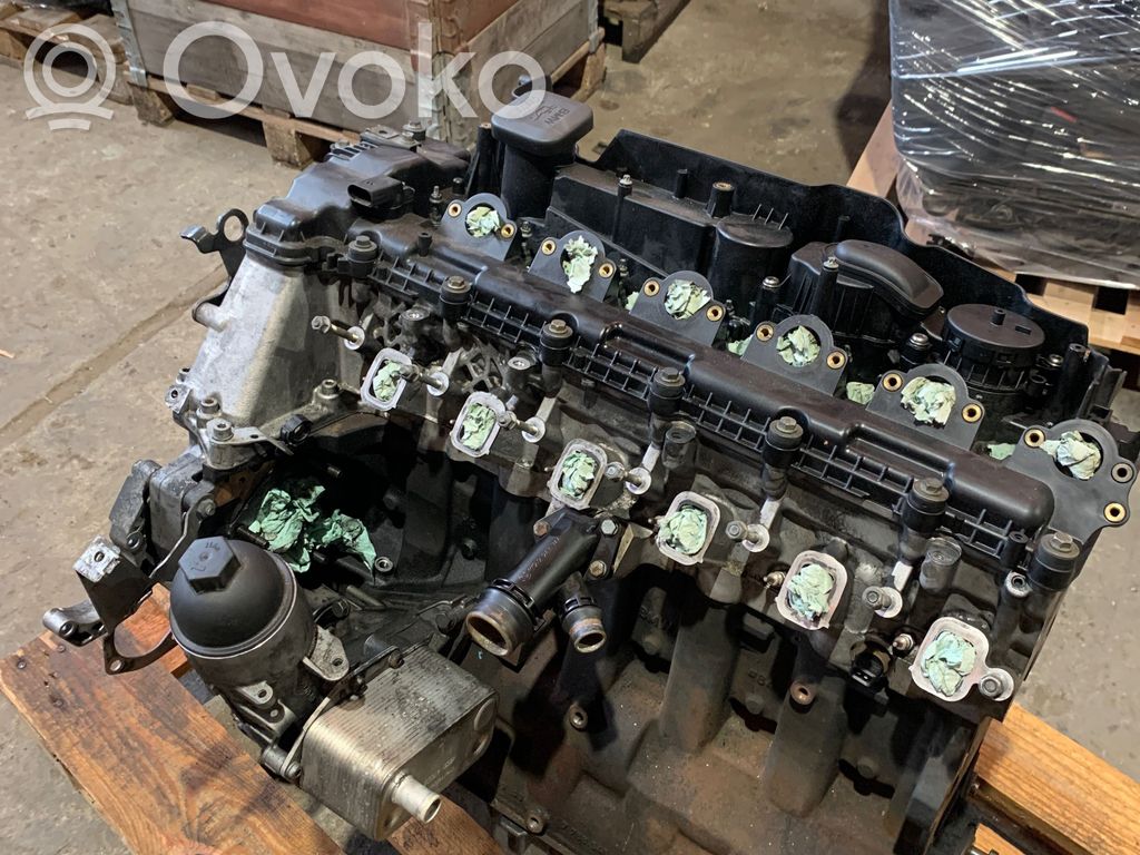 BMW 7 E65 E66 Engine 