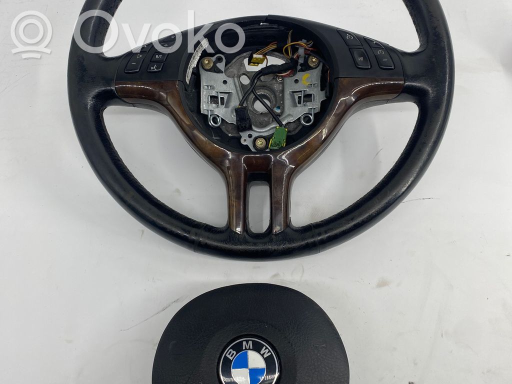 BMW X5 E53 Volant 