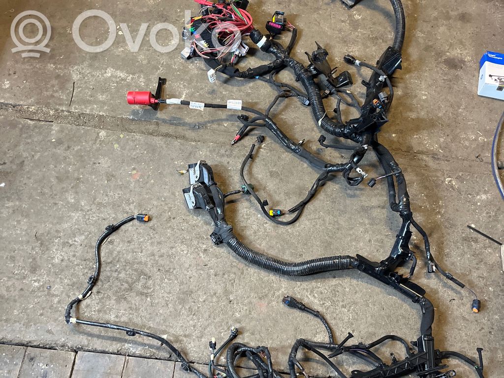 Renault Master III Dzinēja vadu instalācija 