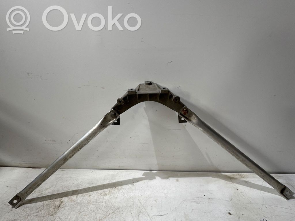 Other engine bay part   7137238,10060411,M2100