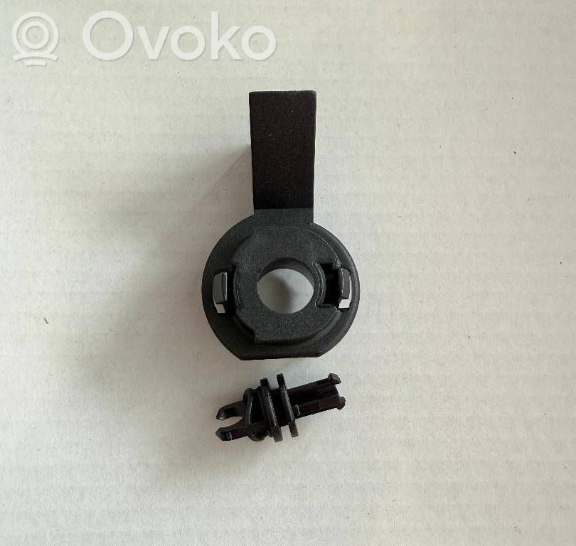 Ford Focus Spyna variklio dangčio 